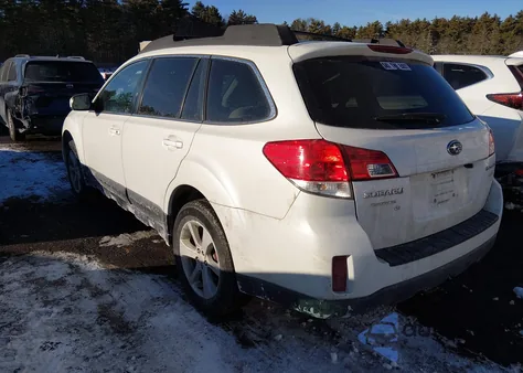 2013 Subaru Outback 2.5I Premium from USA, damaged, VIN 4S4BRBCC6D3321122